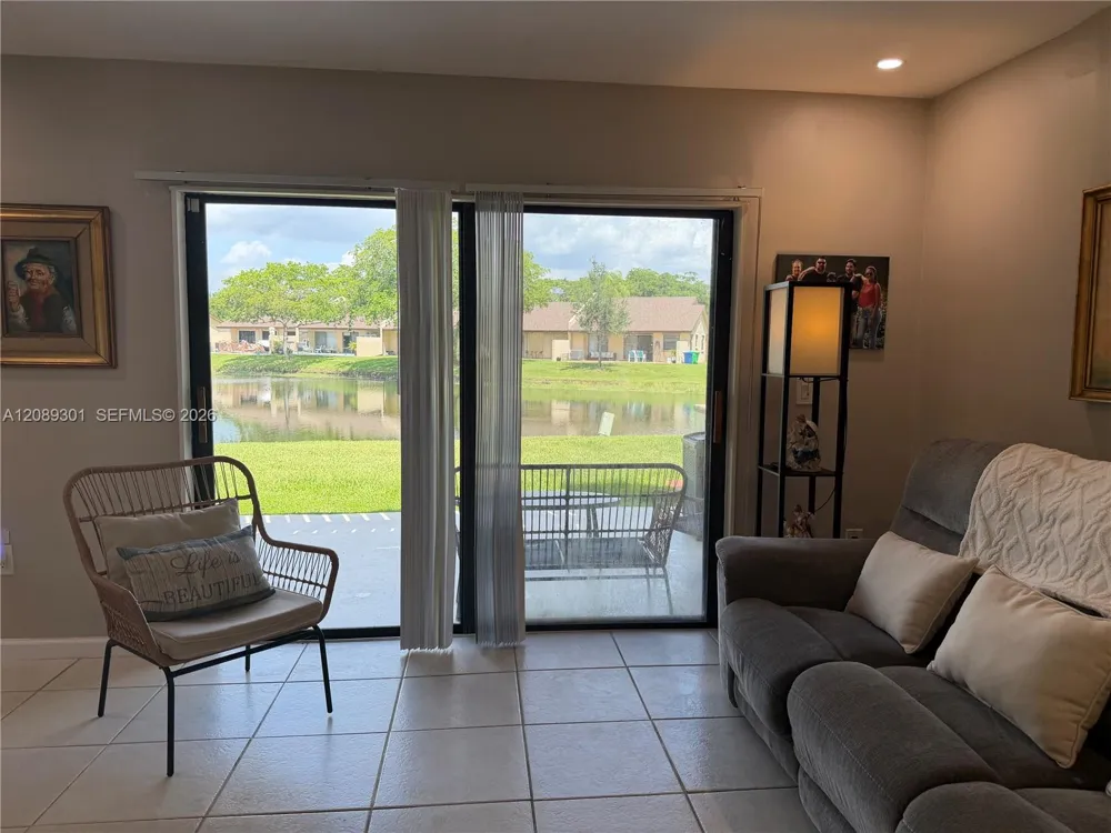 10875 NW 29th Mnr Sunrise, FL 33322