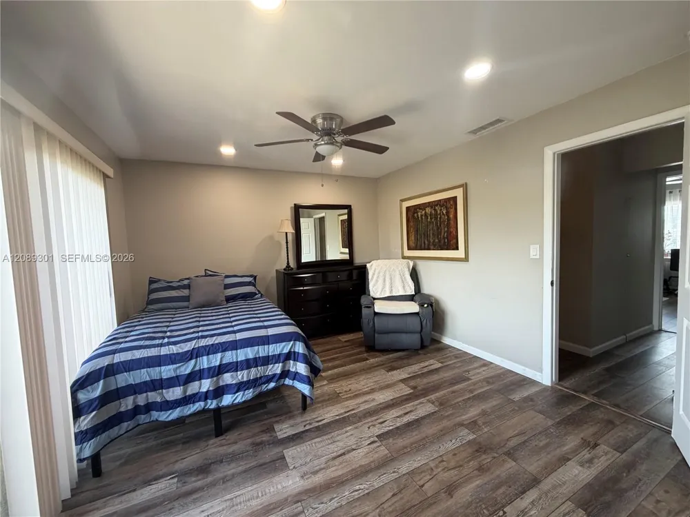 10875 NW 29th Mnr Sunrise, FL 33322