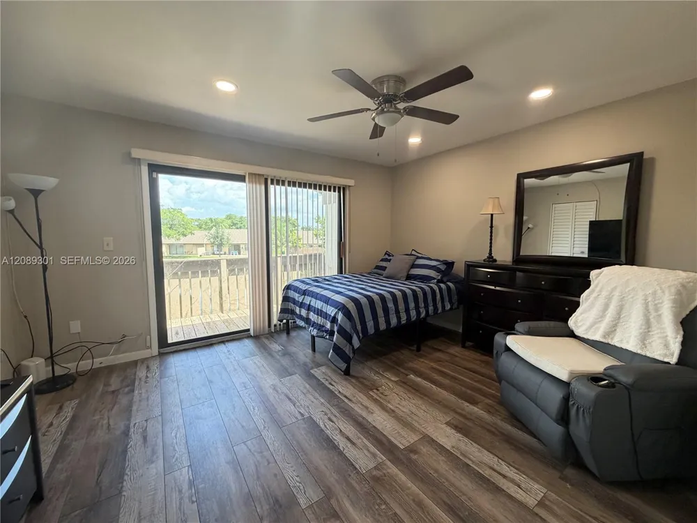 10875 NW 29th Mnr Sunrise, FL 33322