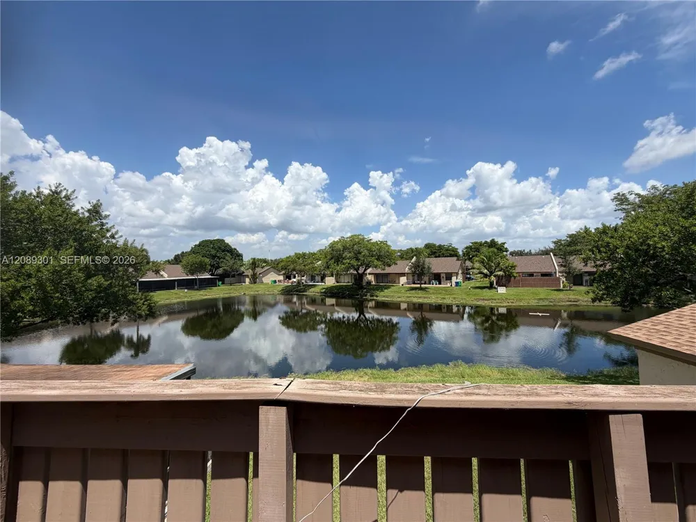 10875 NW 29th Mnr Sunrise, FL 33322