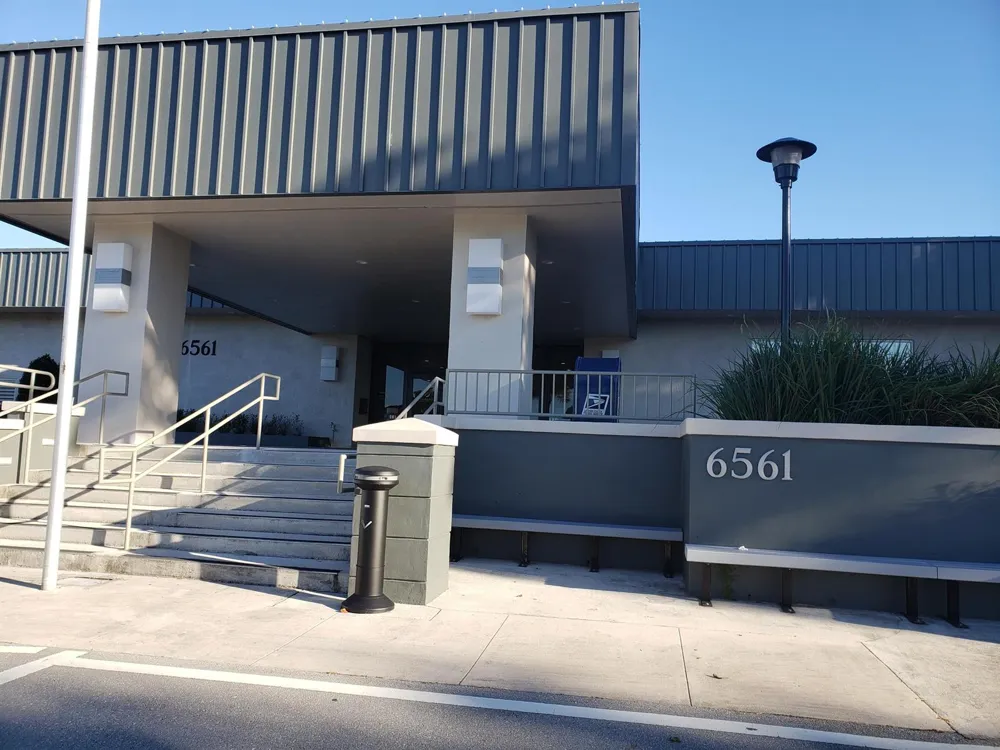 904 FLANDERS DRIVE S Delray Beach, FL 33484