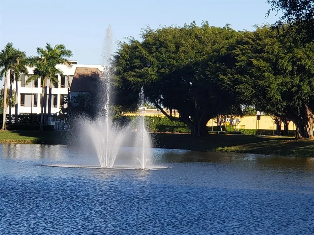 904 FLANDERS DRIVE S Delray Beach, FL 33484