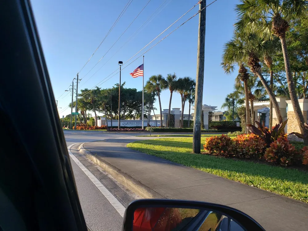 904 FLANDERS DRIVE S Delray Beach, FL 33484