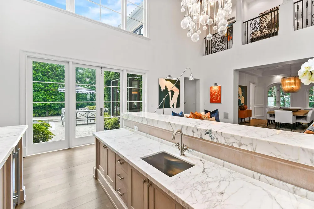437 Chilean Avenue Palm Beach, FL 33480