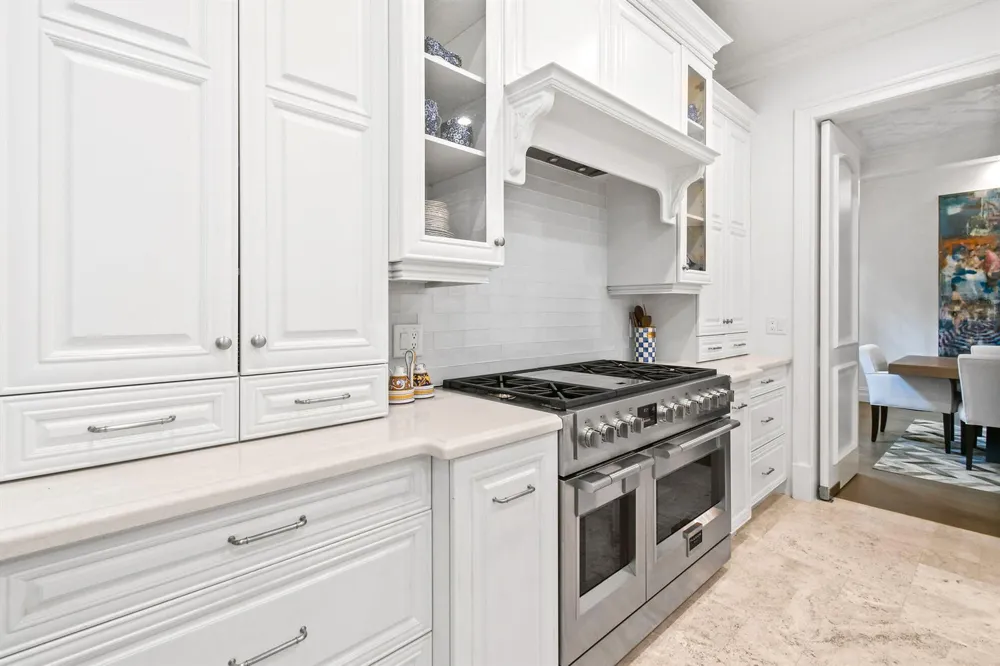 437 Chilean Avenue Palm Beach, FL 33480