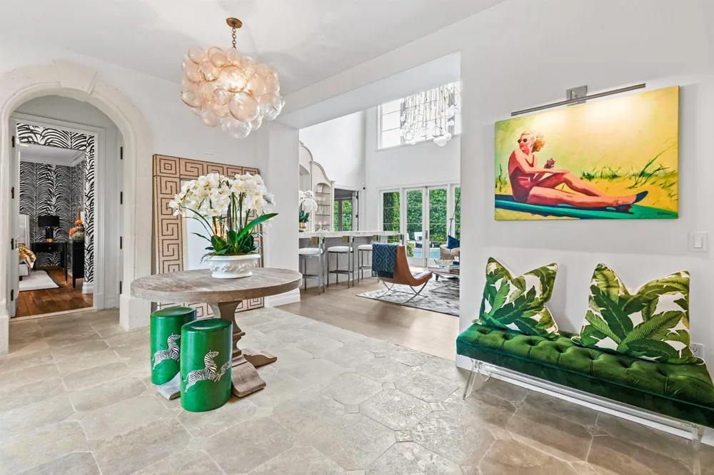 437 Chilean Avenue Palm Beach, FL 33480
