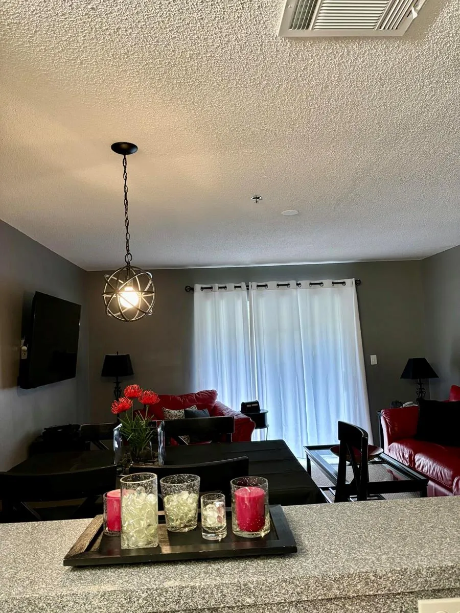 1622 Windsor Oak Court Kissimmee, FL 34744