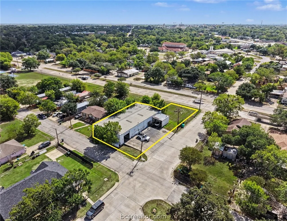 1602 W 24th Street Bryan, TX 77803
