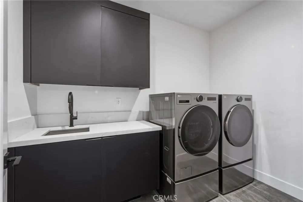 12026 Belmont Road Oak Hills, CA 92344
