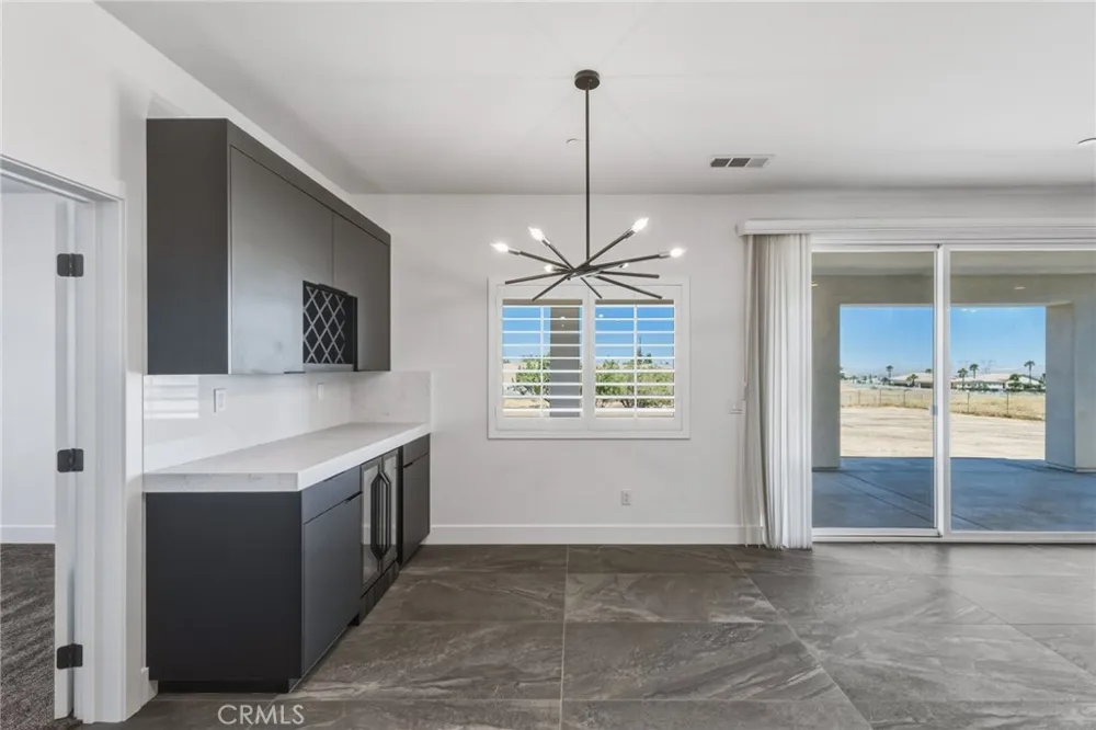 12026 Belmont Road Oak Hills, CA 92344