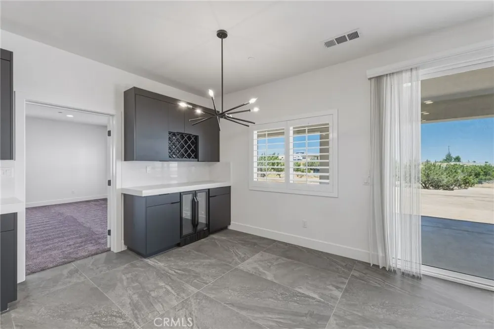 12026 Belmont Road Oak Hills, CA 92344