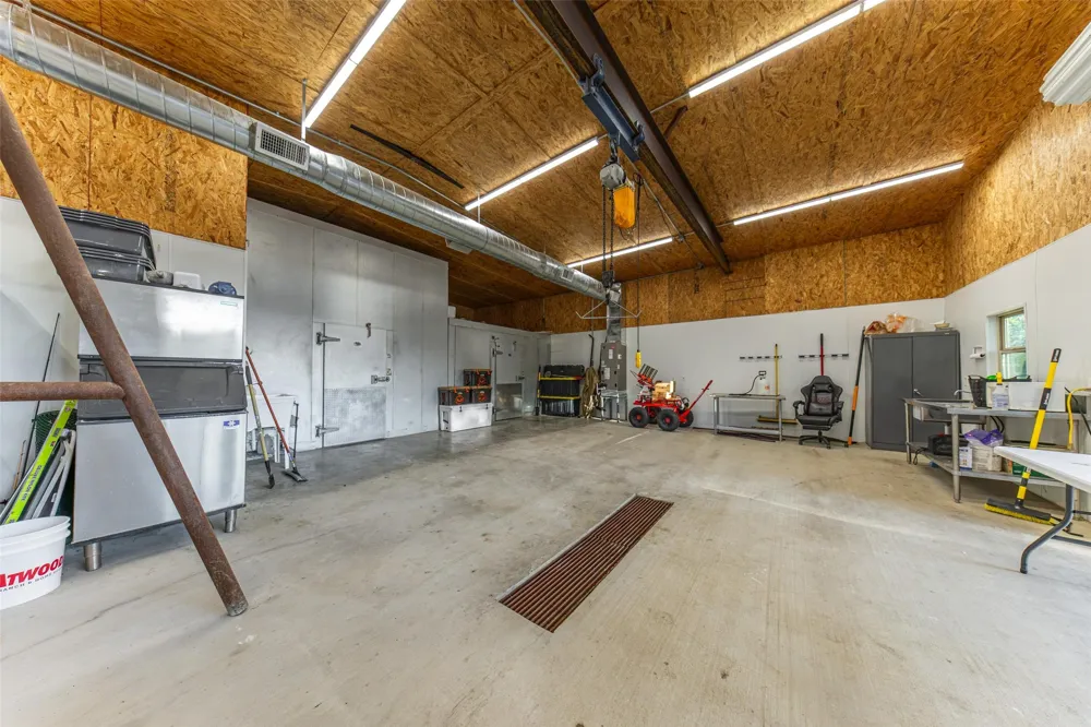 890 FM 573 Mullin, TX 76864