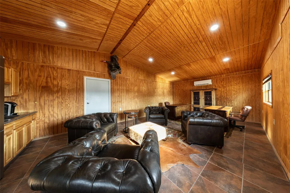 890 FM 573 Mullin, TX 76864