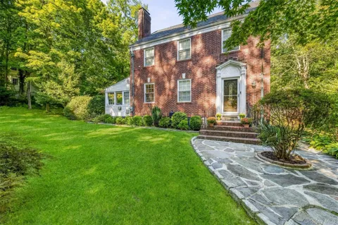 28 Winslow Road