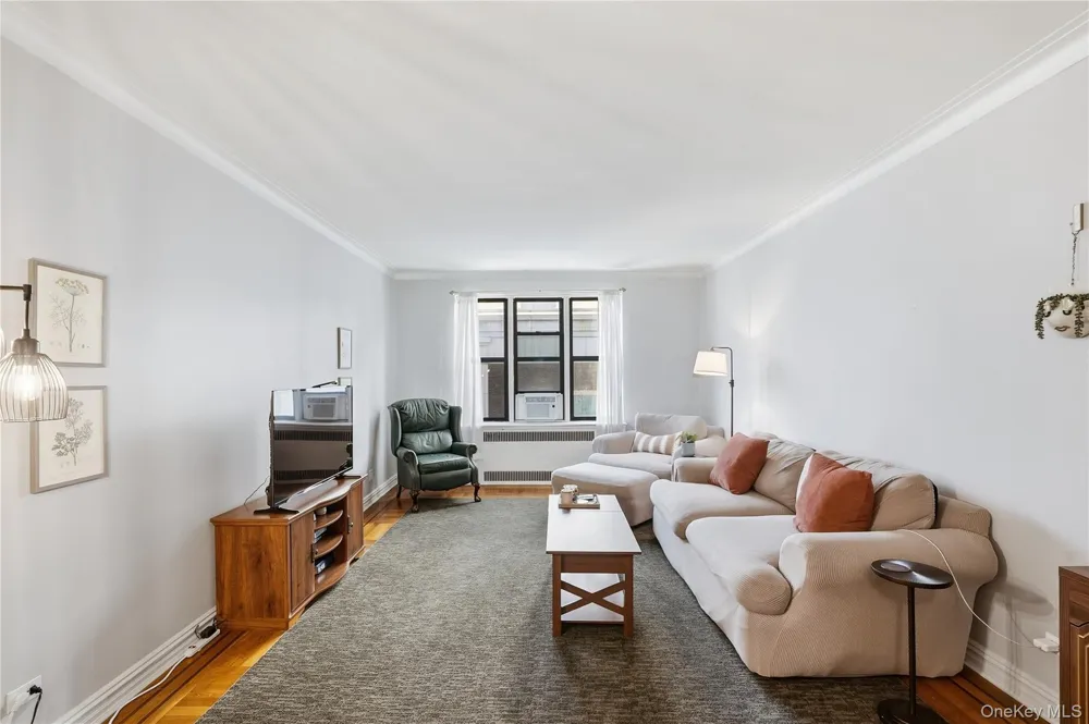 210 Martine Avenue #5L White Plains, NY 10601