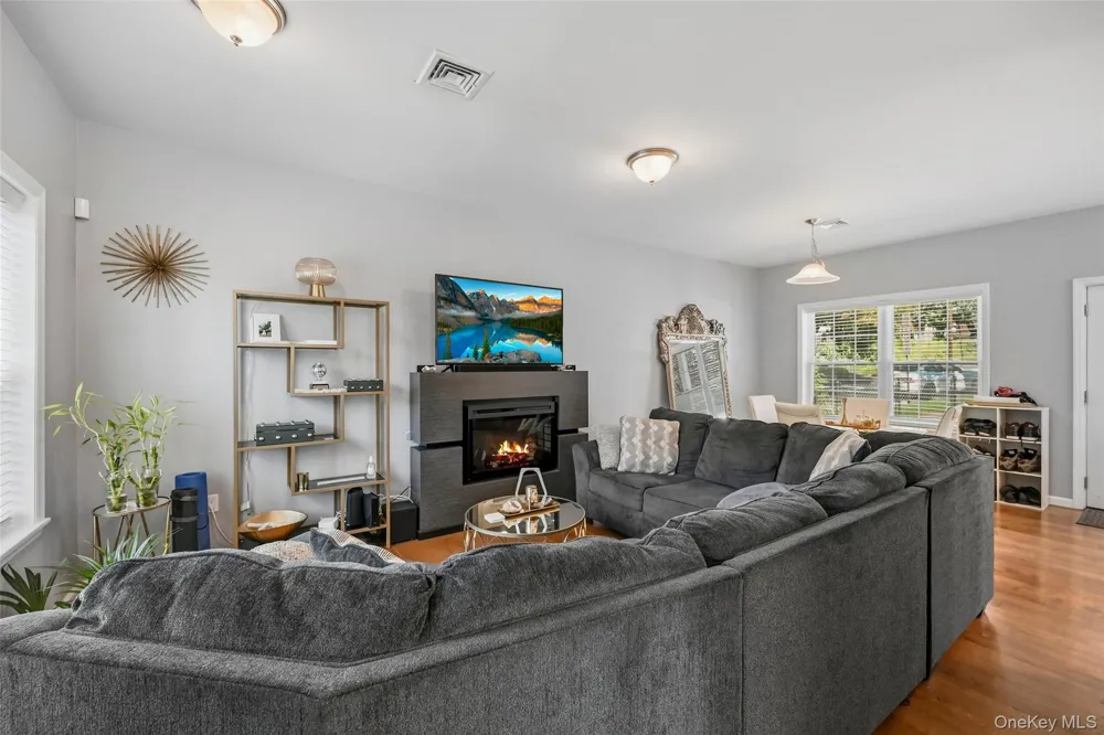 214 Prospect Street Newburgh, NY 12550