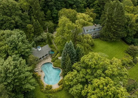 278 Hawley Road