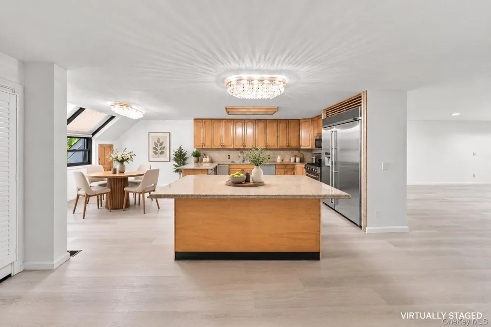 19 John Bean Court Port Washington, NY 11050
