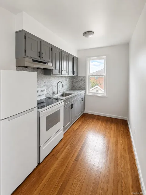 826 Wilcox Avenue #2