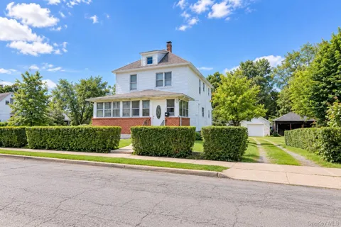 75 Maple Street