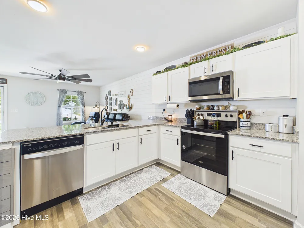 2504 Provence Drive SE Bolivia, NC 28422