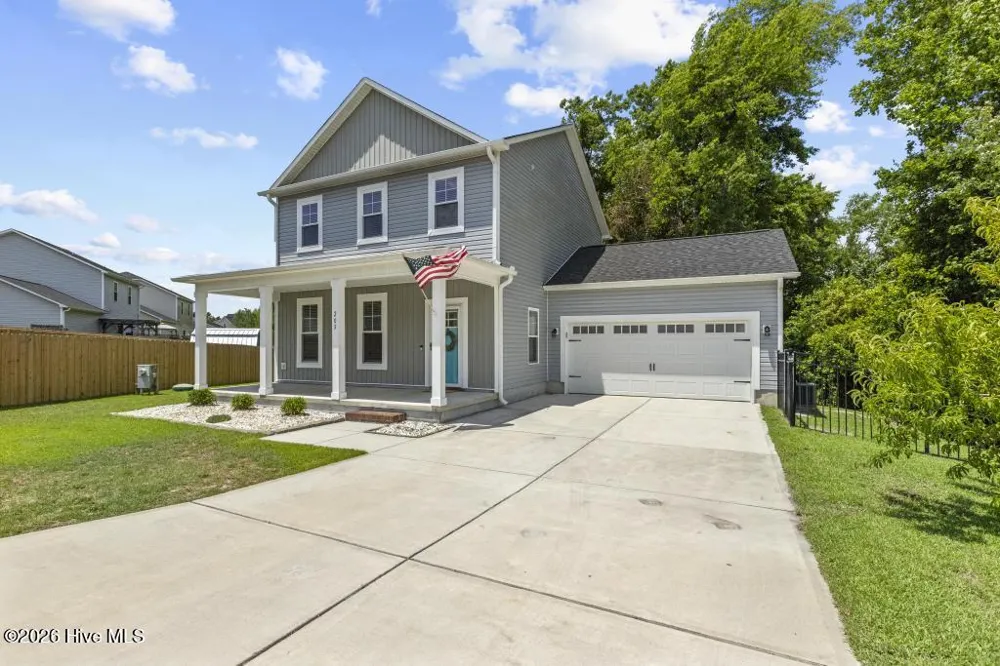 205 Bangor Court Hubert, NC 28539