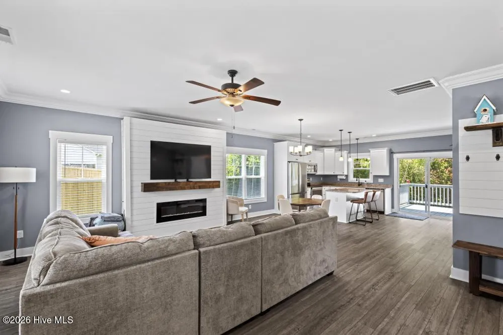 205 Bangor Court Hubert, NC 28539