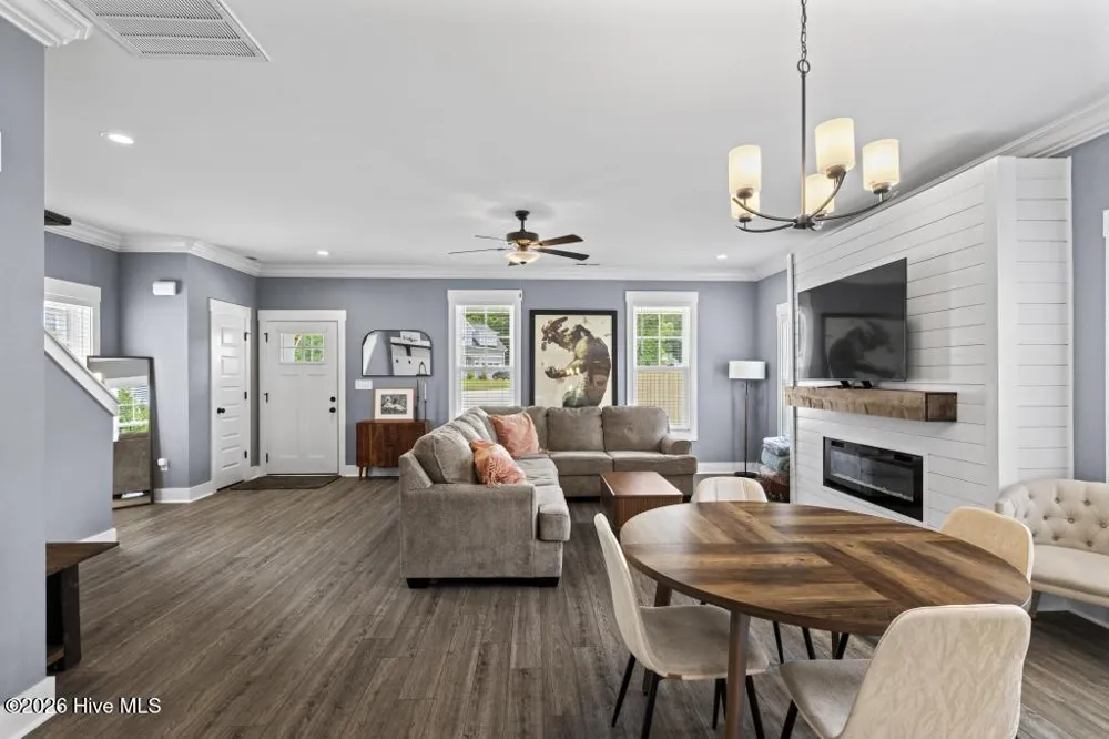 205 Bangor Court Hubert, NC 28539
