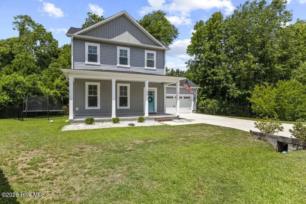 205 Bangor Court Hubert, NC 28539