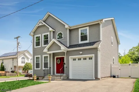 75 Bowlby St