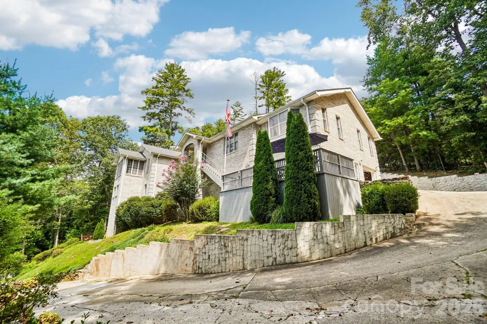 54 Gap Creek Road Fletcher, NC 28732