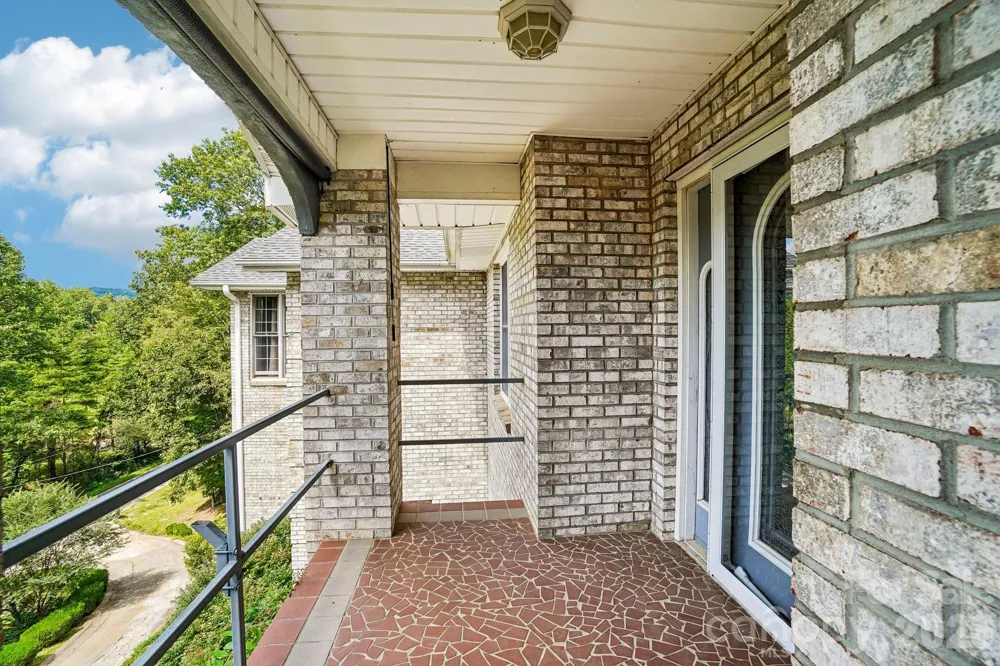 54 Gap Creek Road Fletcher, NC 28732