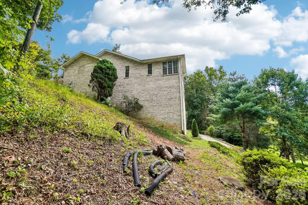 54 Gap Creek Road Fletcher, NC 28732