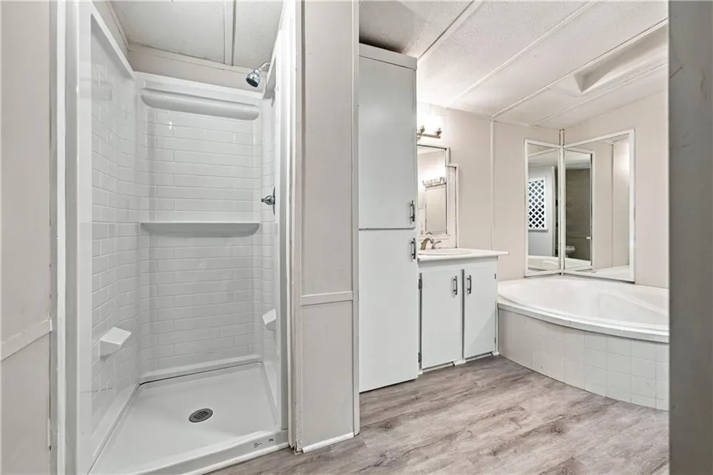 8155 Knight Lane Gainesville, GA 30506
