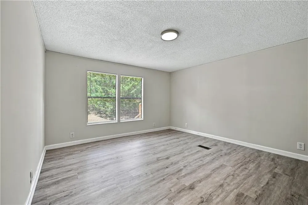 8155 Knight Lane Gainesville, GA 30506