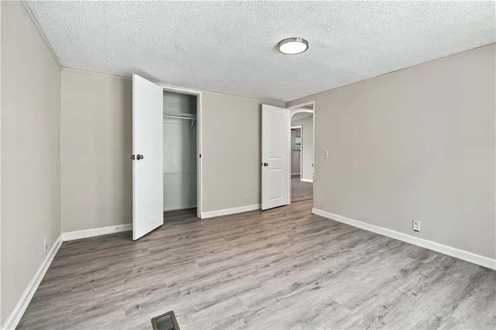 8155 Knight Lane Gainesville, GA 30506