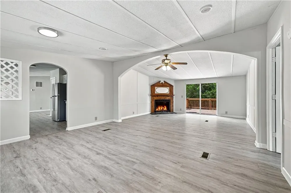 8155 Knight Lane Gainesville, GA 30506