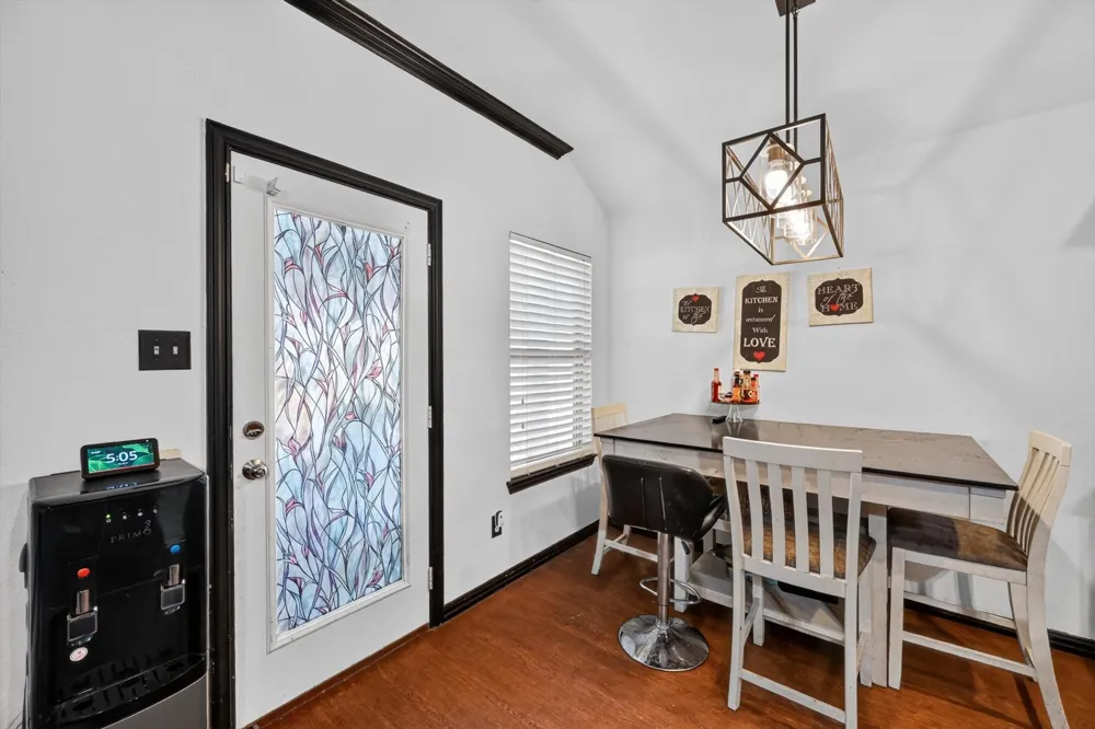 2365 Old Leonard Street Fort Worth, TX 76119