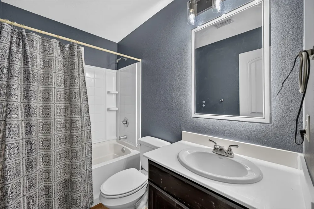 2365 Old Leonard Street Fort Worth, TX 76119