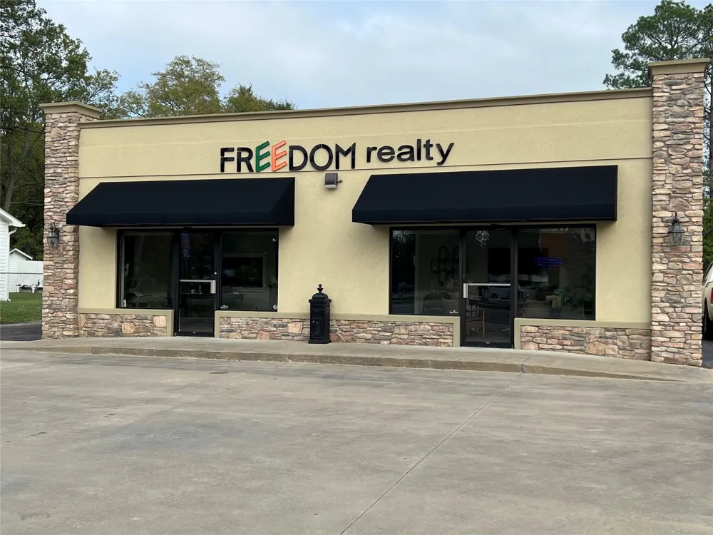 1428 S Broadway Street Sulphur Springs, TX 75482