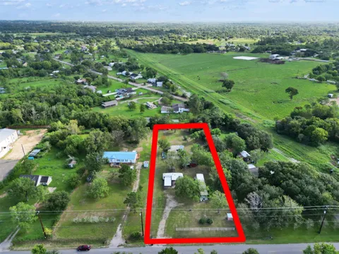7823 Highland Road