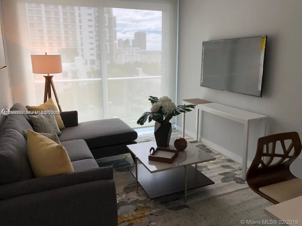 321 NE 26th St #711 Miami, FL 33137