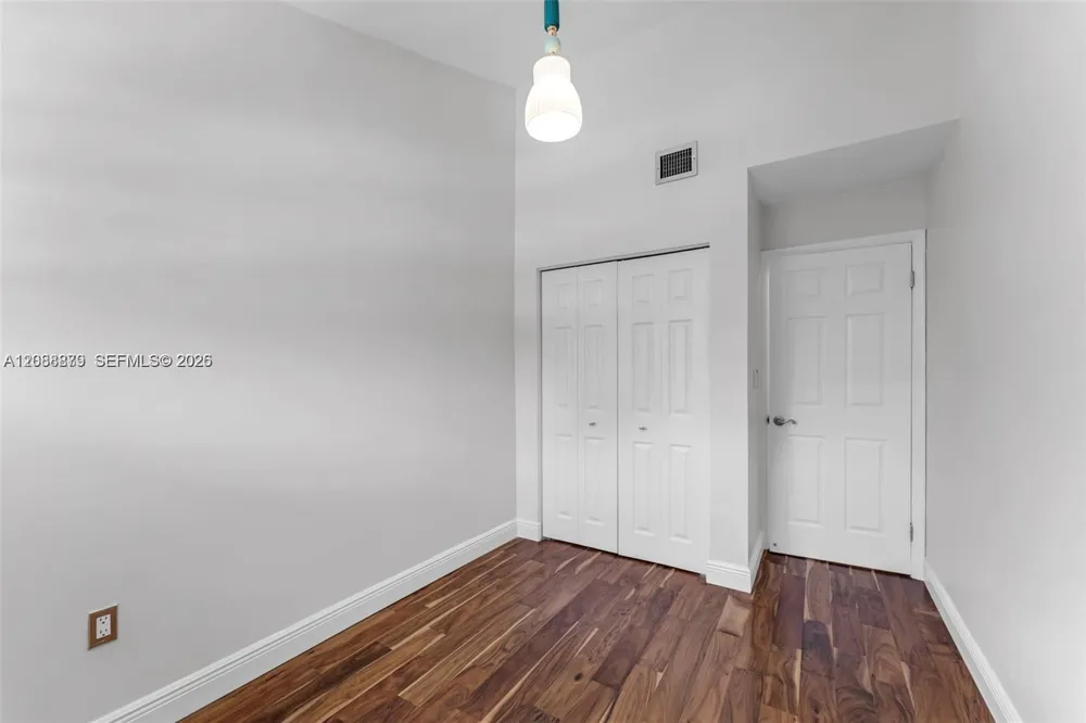 7871 SW 102nd Ln Miami, FL 33156
