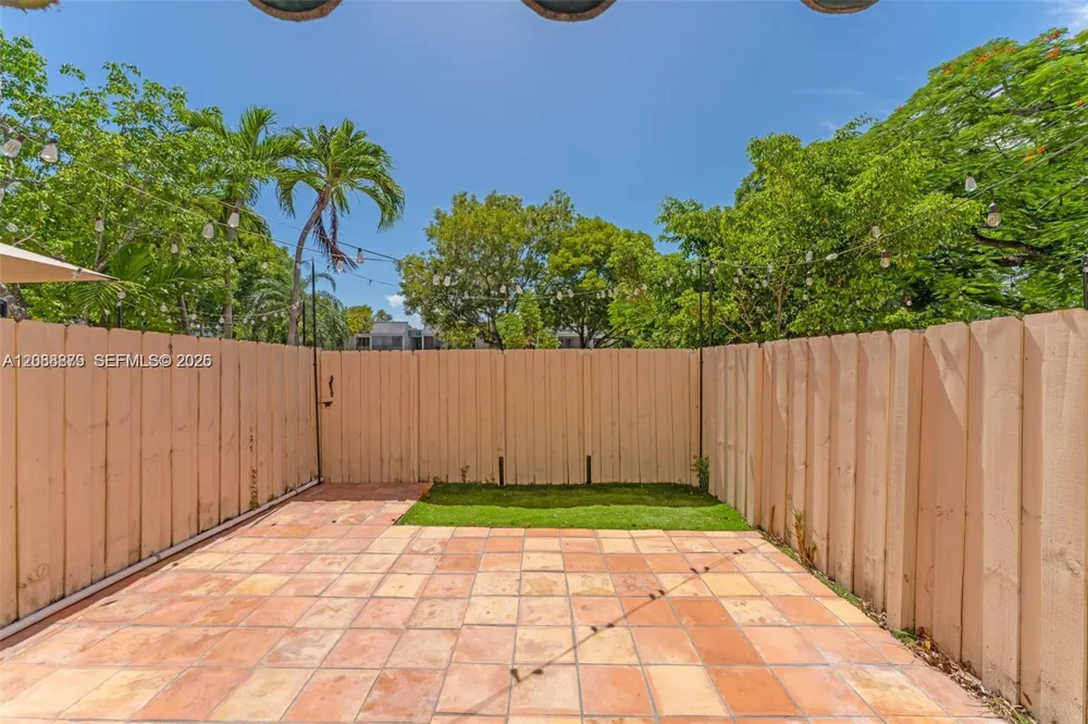 7871 SW 102nd Ln Miami, FL 33156