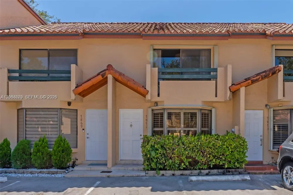 7871 SW 102nd Ln Miami, FL 33156