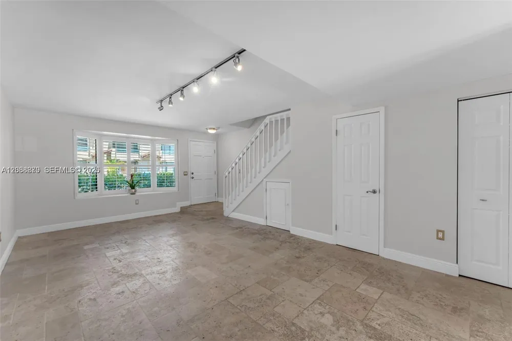 7871 SW 102nd Ln Miami, FL 33156