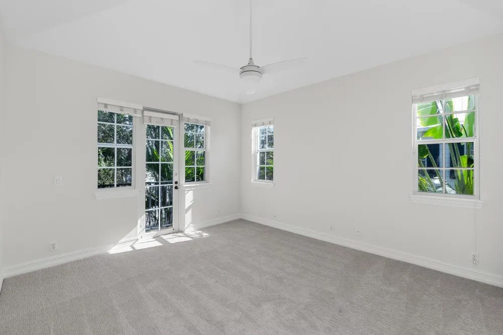 310 Tuxedo Lane West Palm Beach, FL 33401