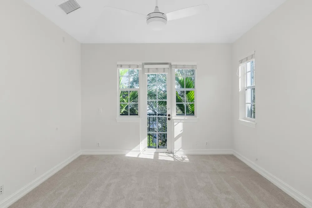 310 Tuxedo Lane West Palm Beach, FL 33401
