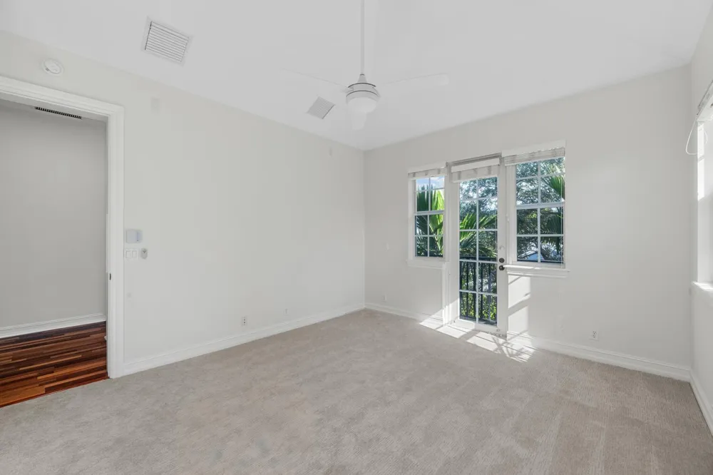 310 Tuxedo Lane West Palm Beach, FL 33401