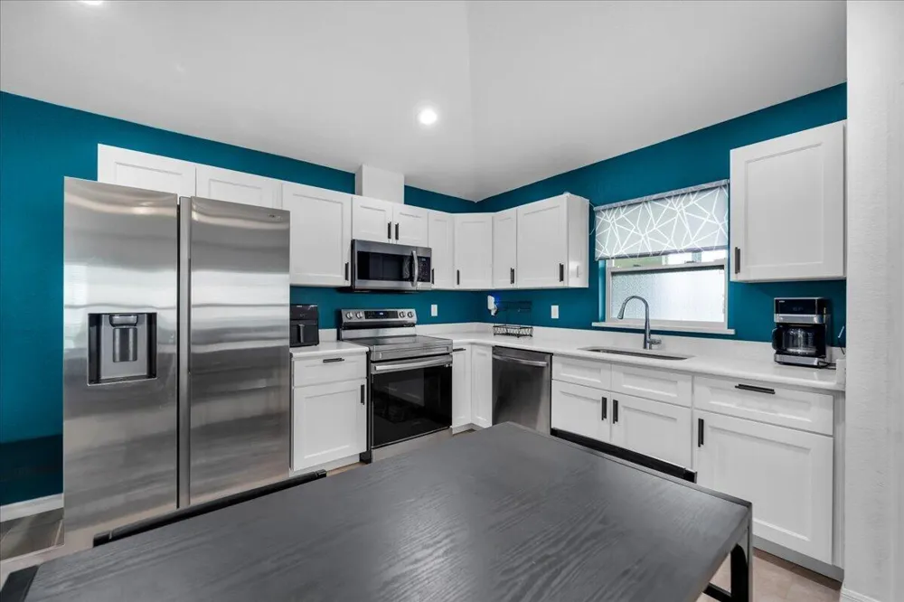908 RIVERSIDE DRIVE SW Moore Haven, FL 33471